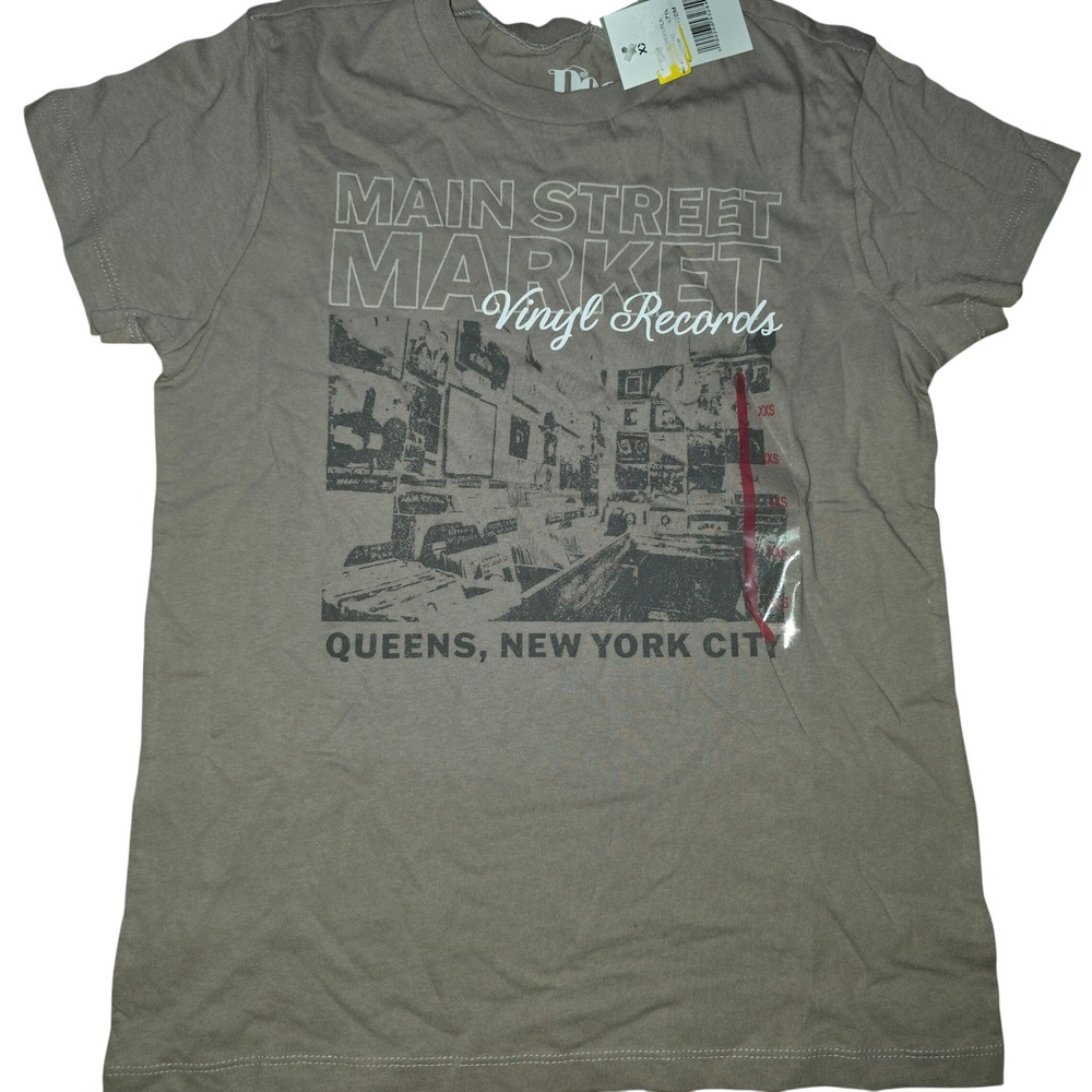 Doe Main Street Market Vinyl Records‎ Queens NYC Graphic T-Shirt Taupe XXS NWT